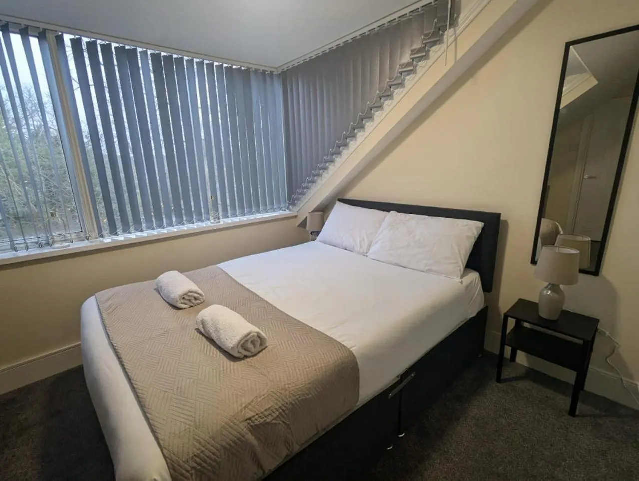Three Bed Apartment 5 Minutes From City Centre Newcastle upon Tyne